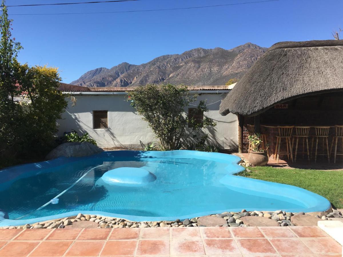 John Montagu Accommodation 外观 照片