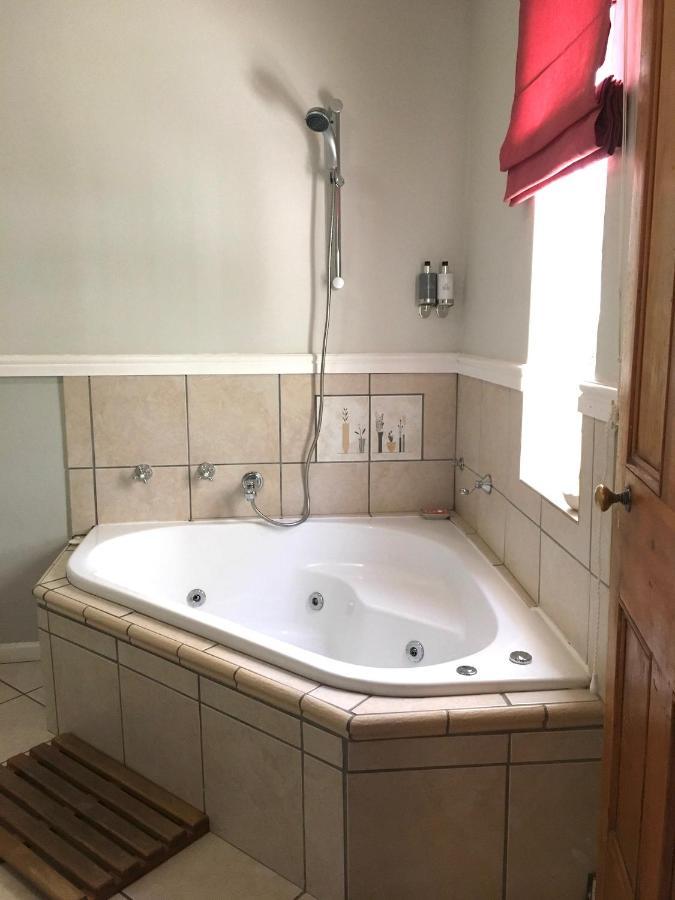 John Montagu Accommodation 外观 照片