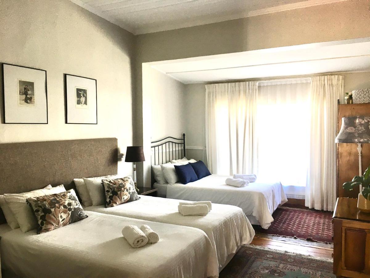 John Montagu Accommodation 外观 照片
