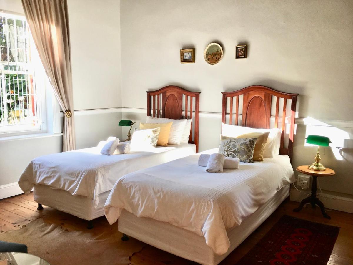 John Montagu Accommodation 外观 照片