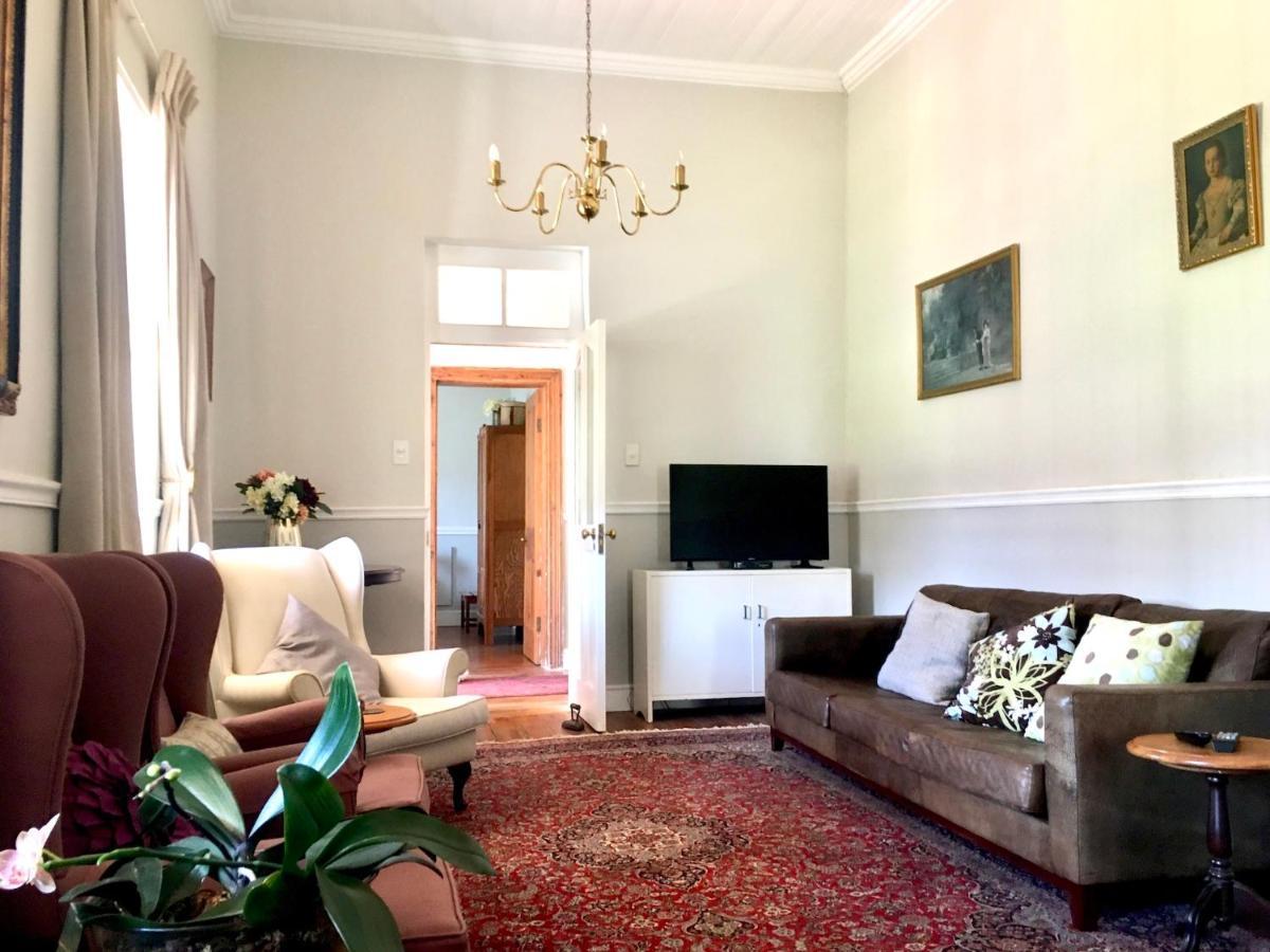John Montagu Accommodation 外观 照片