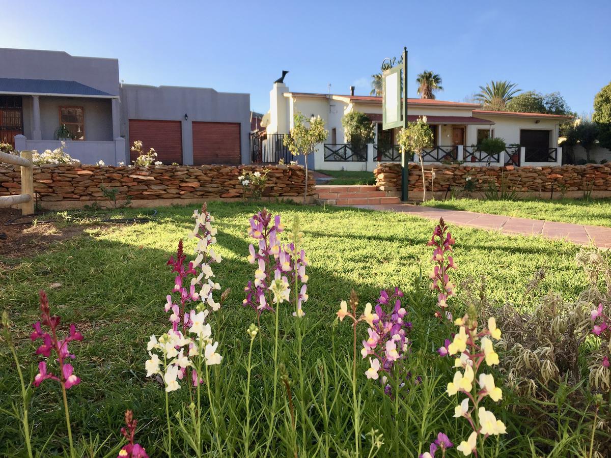 John Montagu Accommodation 外观 照片